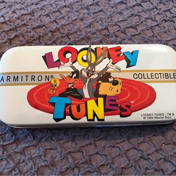 Tweety Bird Looney Tunes watch by Warner Brothers in EUC - Picture 6 of 9